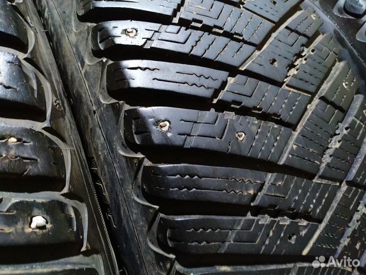 Goodyear Ultra Grip Ice Arctic 2 SUV 235/60 R18 107T