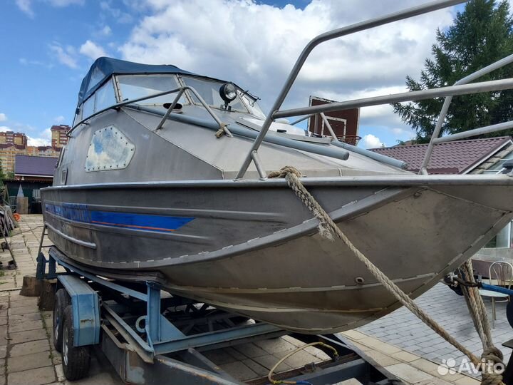 Катер Литех-63