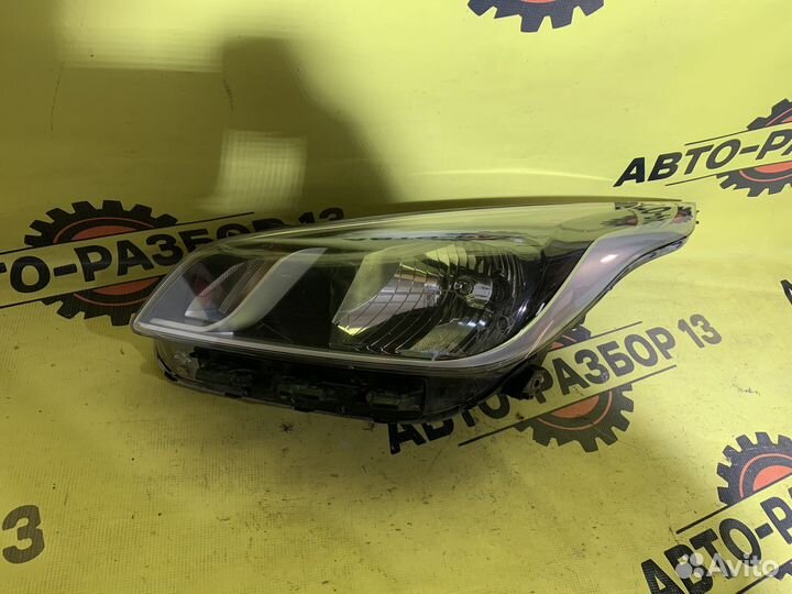 Фара левая Киа Рио 4. 17-20 год