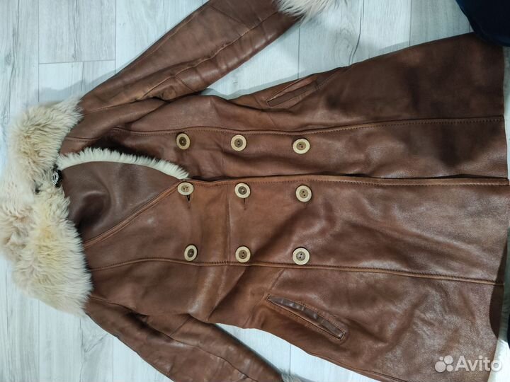 Дублёнка натуральная toto 42-44 с капюшоном