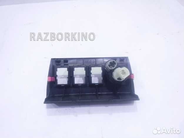 Накладка консоли Toyota RAV 4 3 XA30