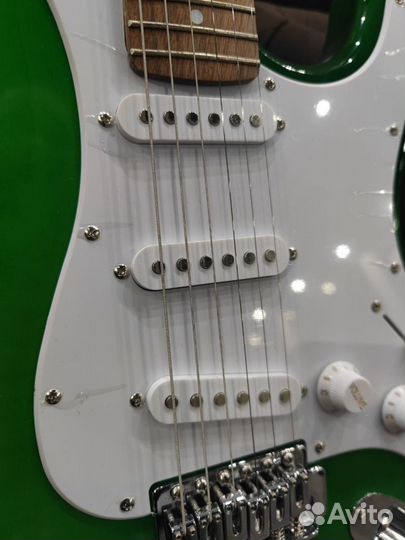 Электрогитара Stratocaster Green + Чехол