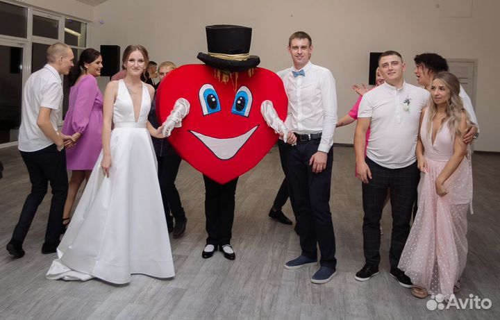 Тамада, ведущая, режиссер, организатор праздников