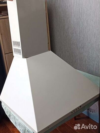 Вытяжка для кухни 60 см купольная