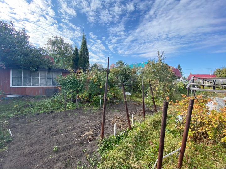 Дача 20 м² на участке 4 сот.