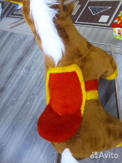 Детская качалка лошадь