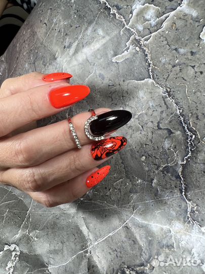 Модель на маникюр бесплатно