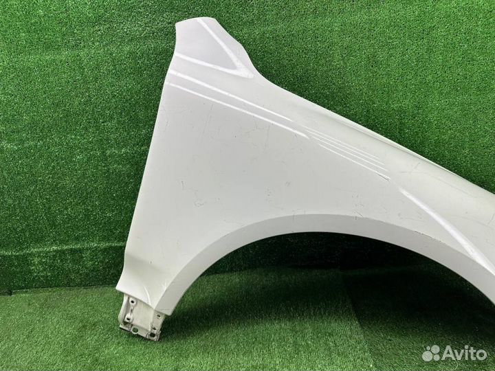 Крыло переднее правое Volkswagen Touareg 1 7L 4648