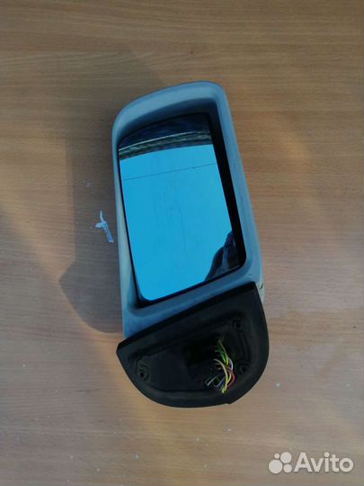 Зеркало Mercedes