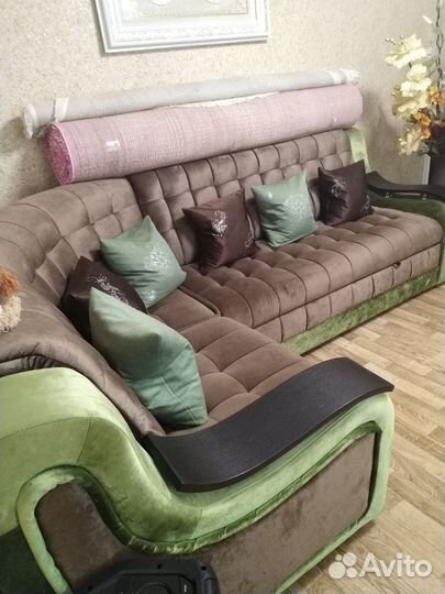 Угловой диван