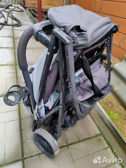 Коляска Happy Baby Eleganza V2