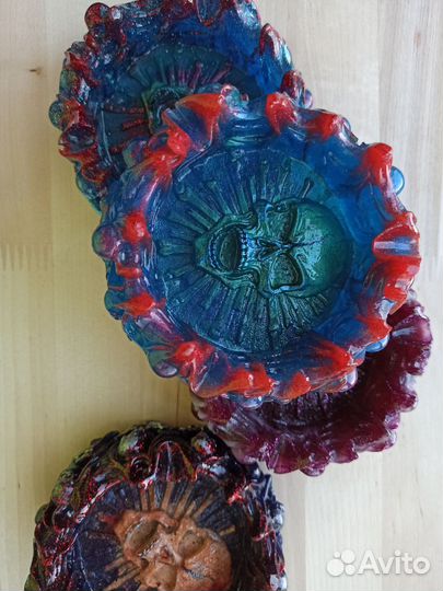 Череп пепельница