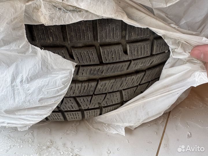 Yokohama Ice Guard IG50+ 215/55 R17