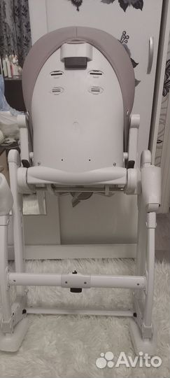 Стульчик для кормления Tommy Yummy