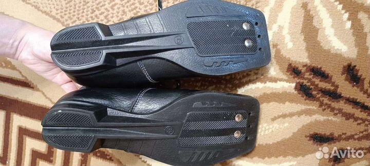 Беговые лыжи