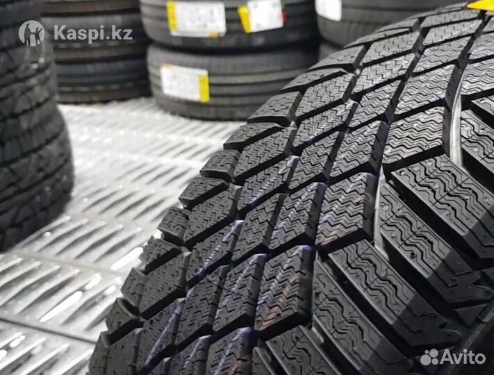 Continental ContiVikingContact 7 215/60 R17 115