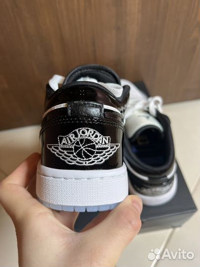 Кроссовки Nike Air Jordan 1 Low SE Concord