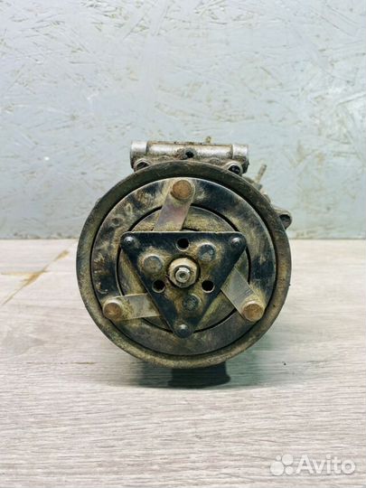 Компрессор кондиционера citroen C5 2 1.6 седан