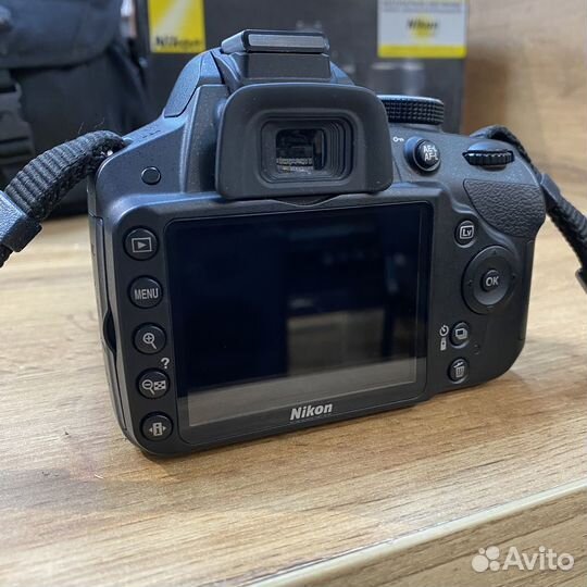 Зеркальный фотоаппарат Nikon D3200