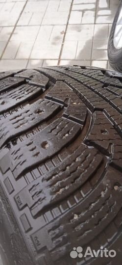 Nokian Tyres Hakkapeliitta 5 255/50 R19