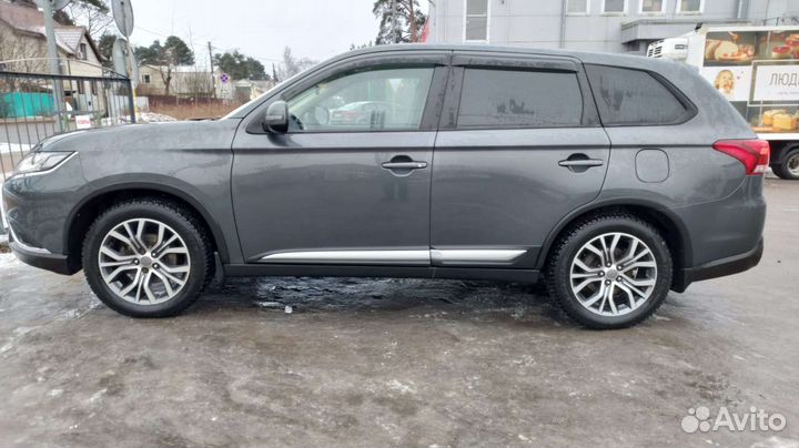 Mitsubishi Outlander 2.0 CVT, 2020, 70 000 км