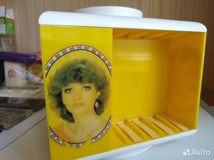 Подставка под кассеты. СССР