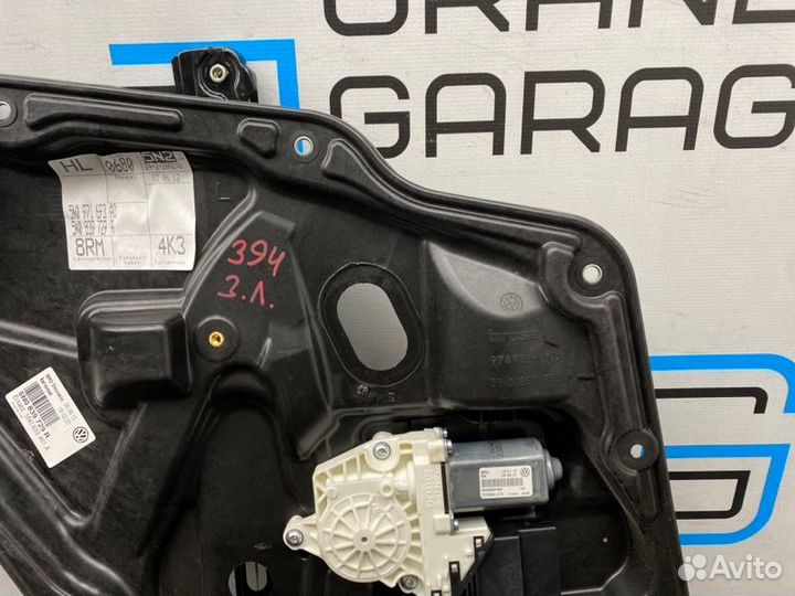 Стеклоподъемник задний левый Volkswagen Tiguan 5N2