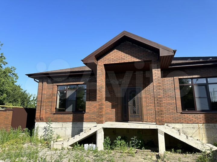 Дом 182 м² на участке 6,3 сот.