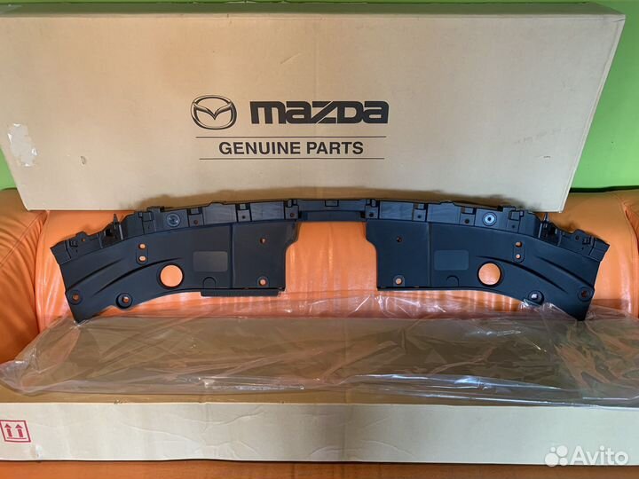 Накладка передней панели mazda CX5 KF