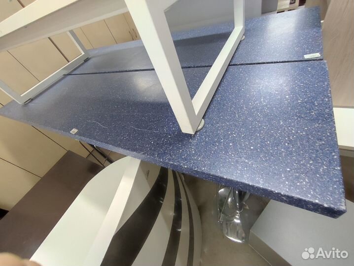 Барный стол