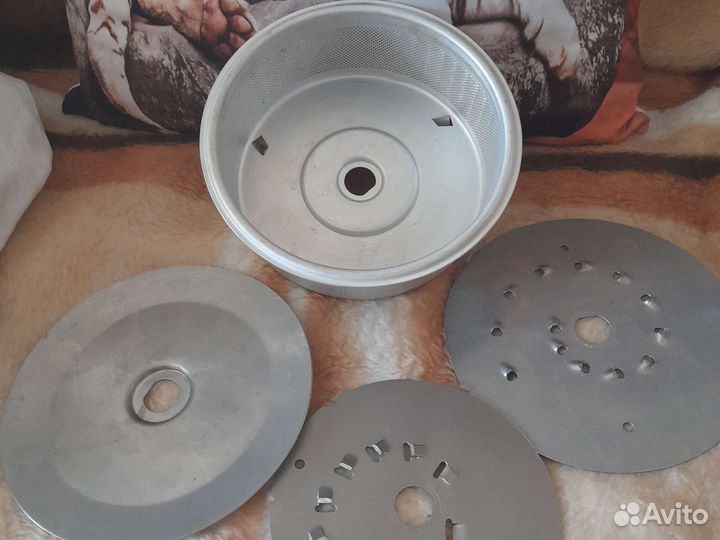 Запчасти на соковыжималку Росинка