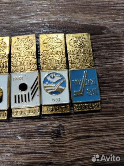 Значки СССР хоккеисты СССР