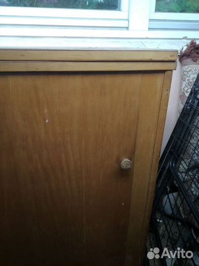 Ножная швейная машинка