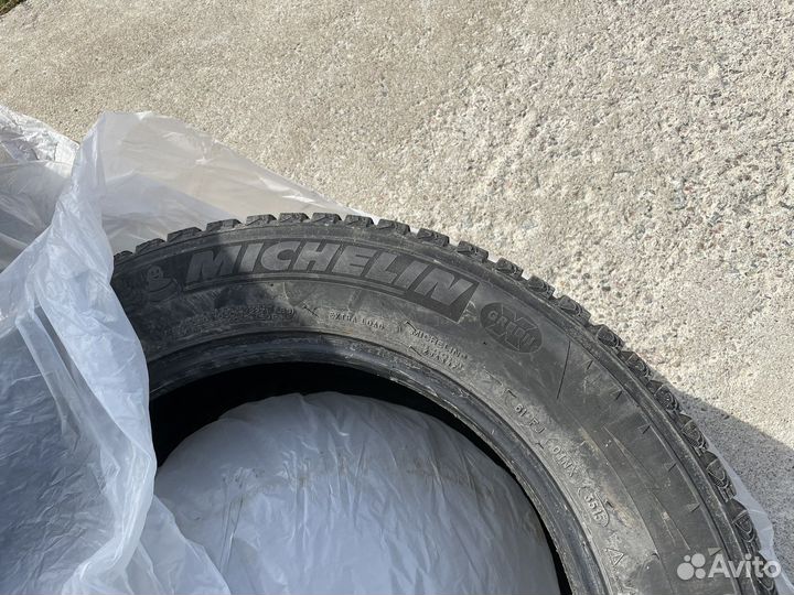 Michelin X-Ice Snow R16