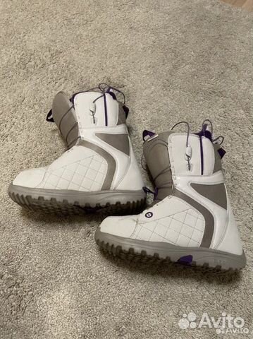 Сноубордические ботинки Burton Mint