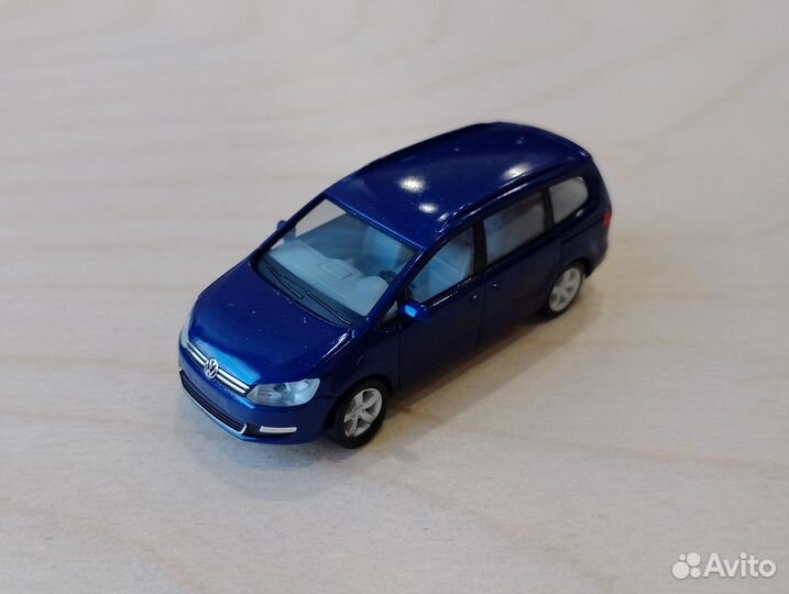 A33) Volkswagen Sharan II (7N) 2010-2022 синий