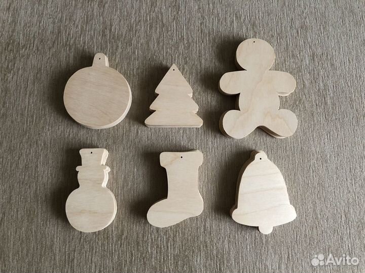 Новогодние игрушки