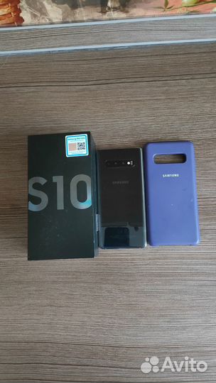 Samsung Galaxy S10, 8/128 ГБ