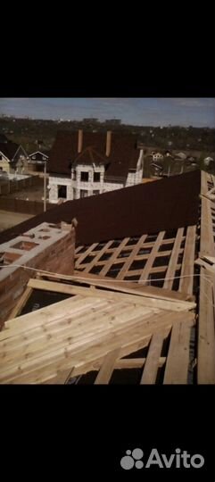 Бригада строителей