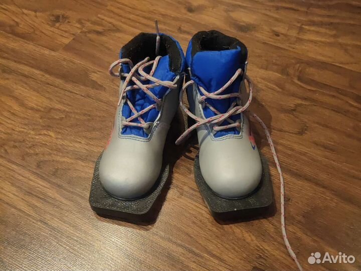 Лыжные ботинки 30 размер