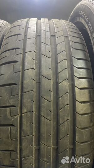 Pirelli P Zero PZ4 235/45 R20