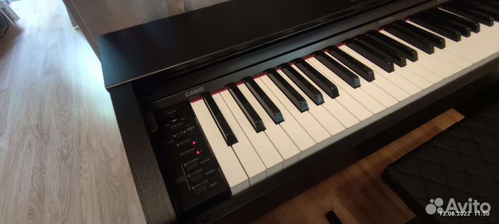 Цифровое пианино Casio Privia PX-735