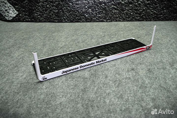 Рамка номера пластиковая с защелкой 