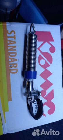 Пружина для багажника