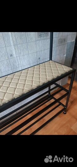 Вешалка в прихожую