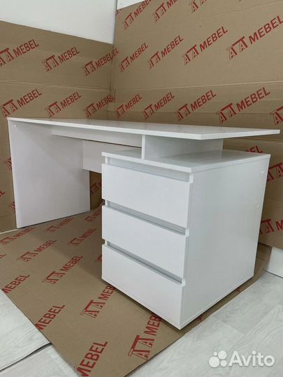 Письменный стол новый доставка склад