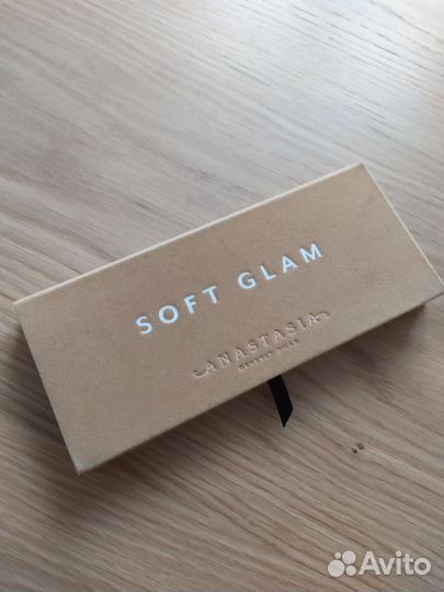 Тени Anastasia Beverly Hills Soft Glam