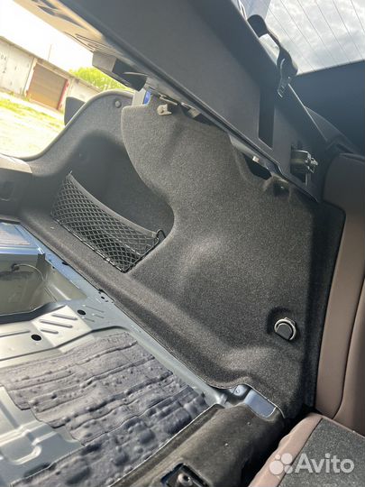 Обшивка багажника BMW G20