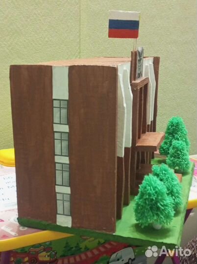 Поделка в садик. Администрация города