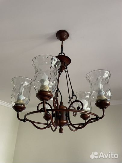 Люстра потолочная